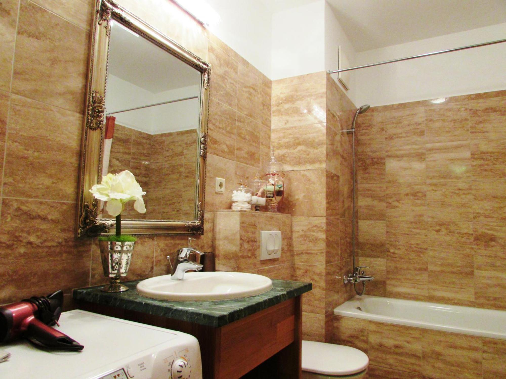 Colours Apartments Superior With Free Parking Budapest Exteriör bild