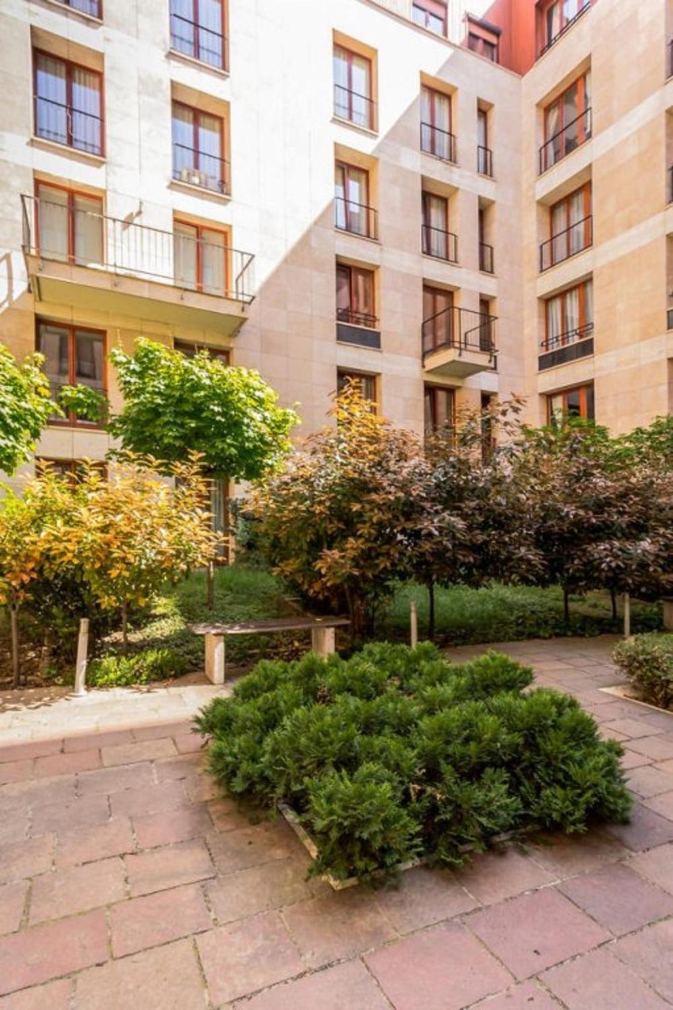 Colours Apartments Superior With Free Parking Budapest Exteriör bild